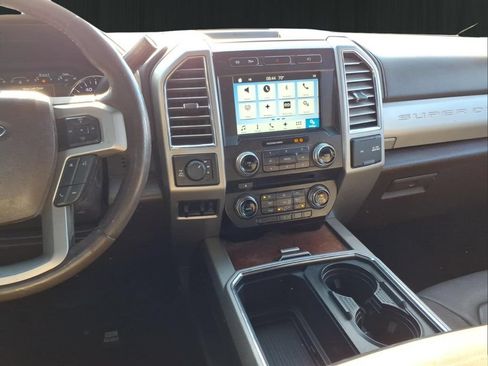 Used 2017 Ford F250 King Ranch AWD/4WD image 19