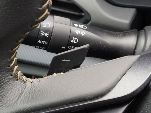 Certified 2025 Subaru Crosstrek 2.5i Sport image 28