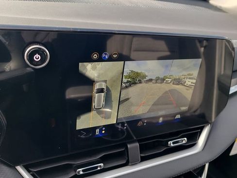 New 2026 Chevrolet Equinox LT w/ Safety and Technology Package image 26