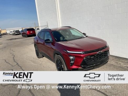 Certified 2024 Chevrolet Trax ACTIV image 1