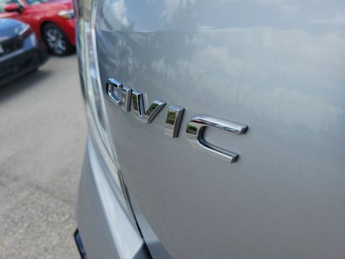 Used 2021 Honda Civic Sport image 9