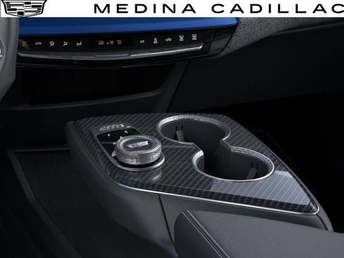 New 2026 Cadillac Optiq V AWD/4WD image 24