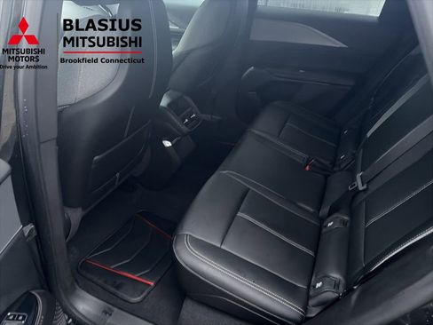 Used 2024 Cadillac Lyriq Tech image 23