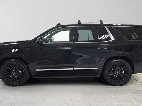 Used 2024 GMC Yukon Denali w/ Advanced Technology Package AWD/4WD image 6