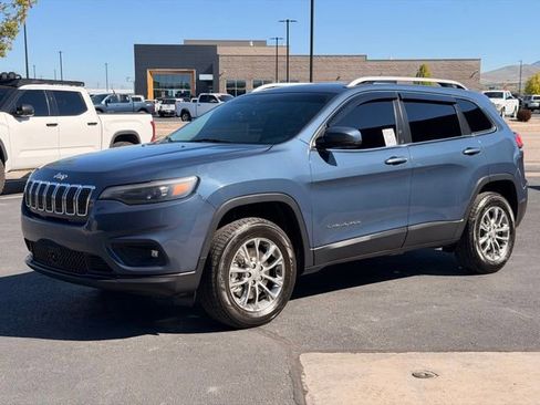 Used 2021 Jeep Cherokee Latitude Lux w/ Trailer Tow Group AWD/4WD image 9