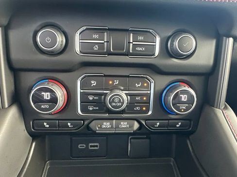 Used 2023 Chevrolet Tahoe RST w/ Luxury Package AWD/4WD image 38