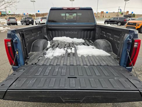 New 2025 GMC Sierra 2500 Denali w/ Denali Reserve Package image 9