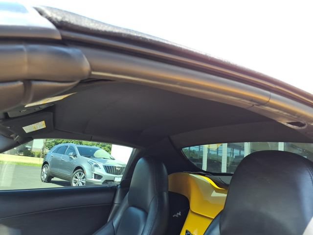 Used 2005 Chevrolet Corvette Convertible w/ Preferred Equipment Group RWD image 16