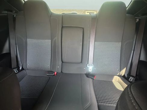Used 2017 Dodge Challenger R/T RWD image 19