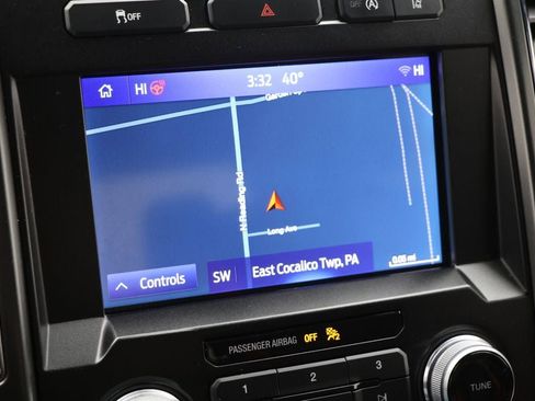 Used 2020 Ford F150 Lariat w/ Equipment Group 502A Luxury image 27