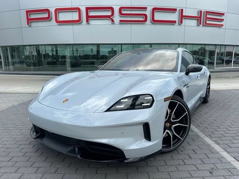 Used 2026 Porsche Taycan 4S AWD/4WD image 1
