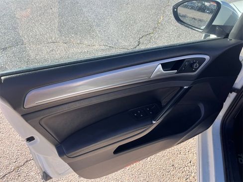 Used 2015 Volkswagen Golf TDI SE w/ Lighting Package image 22