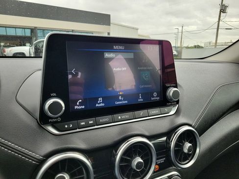 Used 2024 Nissan Sentra SV image 13