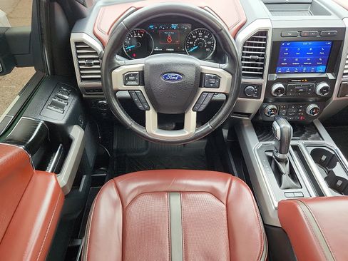 Used 2020 Ford F150 Platinum w/ Equipment Group 701A Luxury AWD/4WD image 11