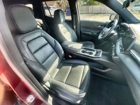 Certified 2025 Chevrolet Equinox LT w/ Convenience Package II image 27