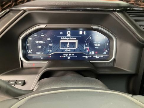 Used 2023 GMC Sierra 1500 AT4 w/ Technology Package AWD/4WD image 10