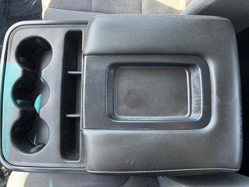 Used 2019 Chevrolet Silverado 1500 LT AWD/4WD image 29