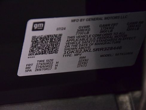 Used 2024 GMC Yukon XL Denali w/ Advanced Technology Package image 15