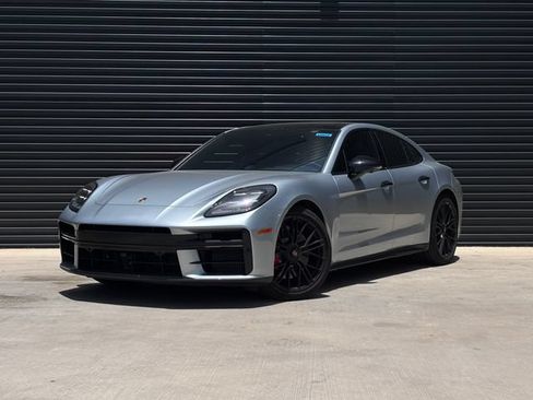 Certified 2026 Porsche Panamera GTS AWD/4WD image 1