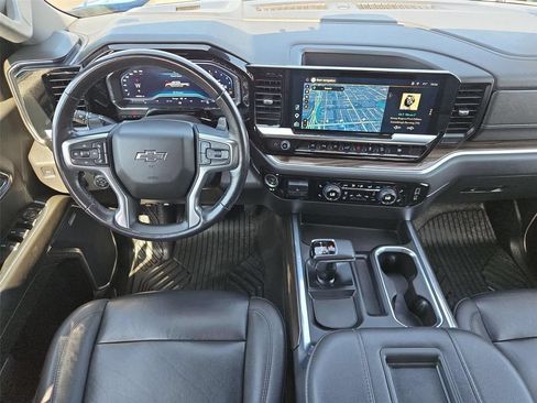 Certified 2022 Chevrolet Silverado 1500 LT Trail Boss w/ LT Trail Boss Premium Package AWD/4WD image 12