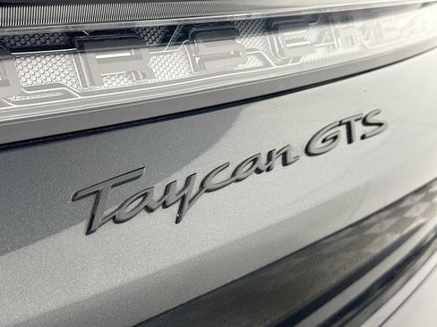Certified 2022 Porsche Taycan GTS image 31