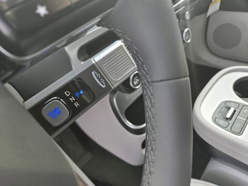 New 2026 Hyundai Ioniq 9 SEL image 18