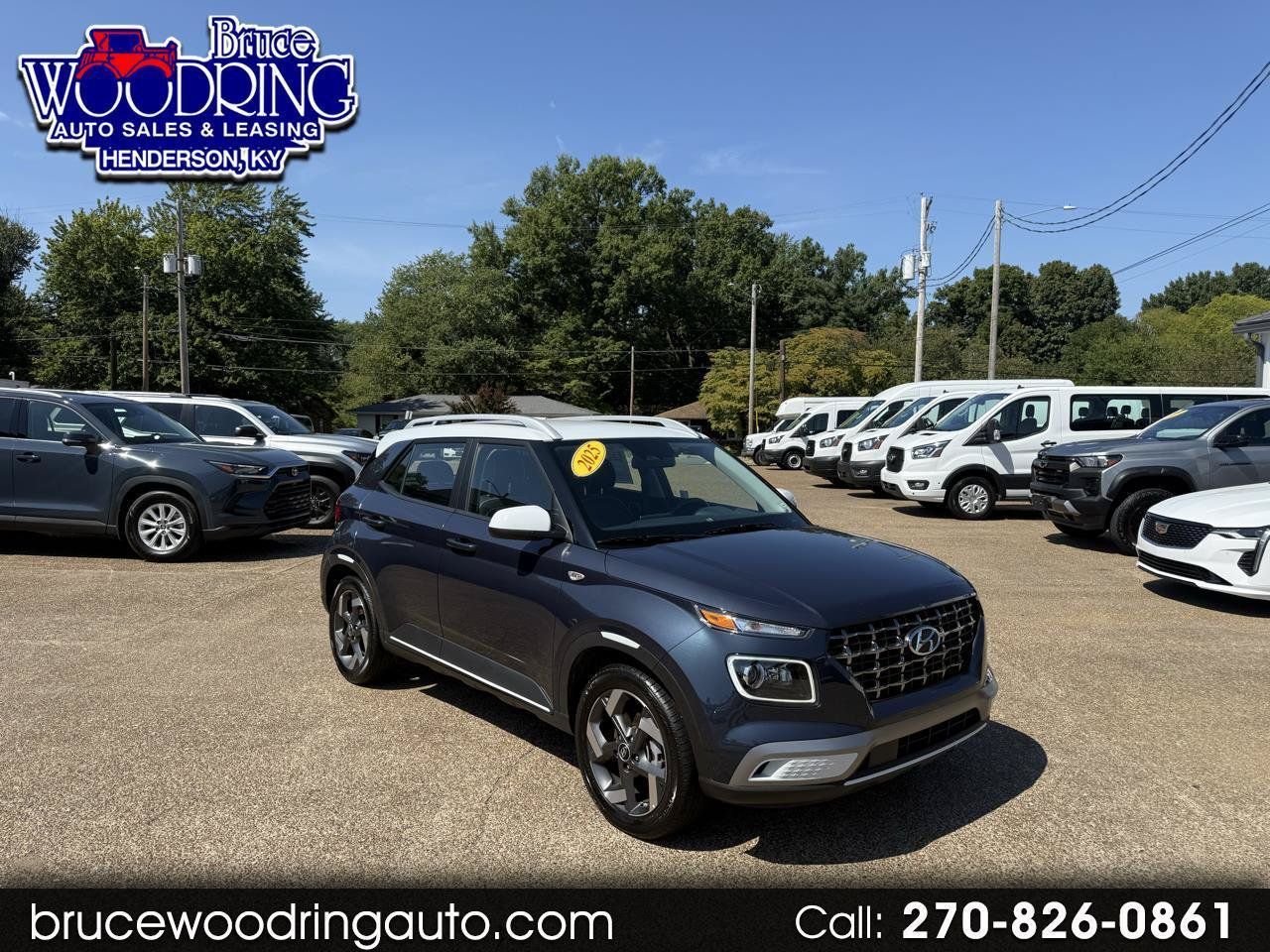 Used 2025 Hyundai Venue Limited FWD image 1