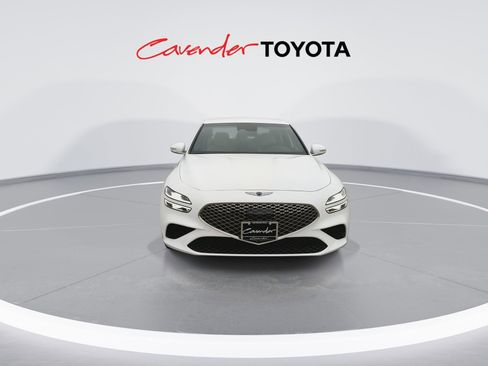 Used 2025 Genesis G70 2.5T image 3