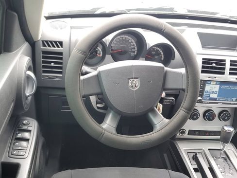 Used 2011 Dodge Nitro Heat AWD/4WD image 12