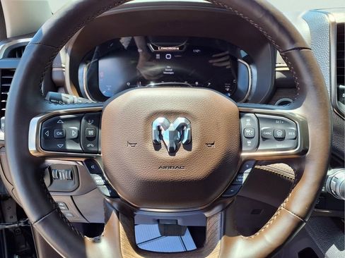 New 2025 RAM 1500 Limited AWD/4WD image 5