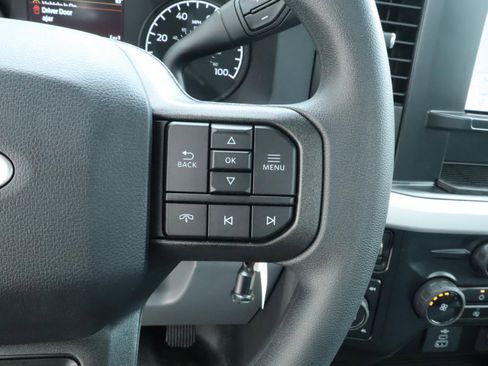 Used 2024 Ford F550 4x4 Regular Cab Super Duty image 14