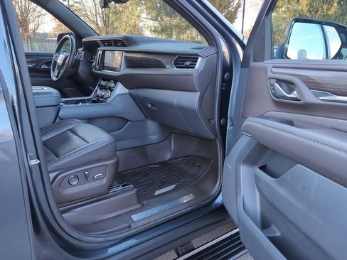 Used 2021 GMC Yukon Denali w/ Denali Ultimate Package image 11