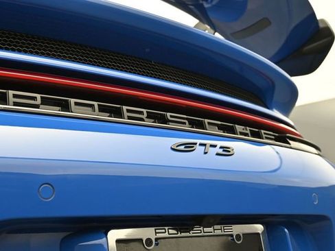 Certified 2026 Porsche 911 GT3 RWD image 15