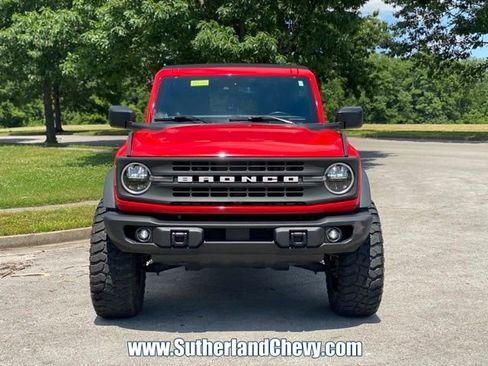 Used 2023 Ford Bronco Black Diamond AWD/4WD image 2