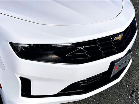 Used 2023 Chevrolet Camaro LT image 29