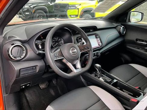 Certified 2024 Nissan Kicks SR w/ SR Premium Package image 16
