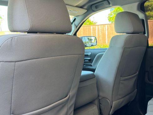 Used 2018 Chevrolet Silverado 1500 Custom w/ Custom Value Package image 26