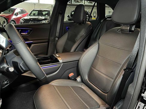 New 2026 Mercedes-Benz GLC 300 4MATIC image 25