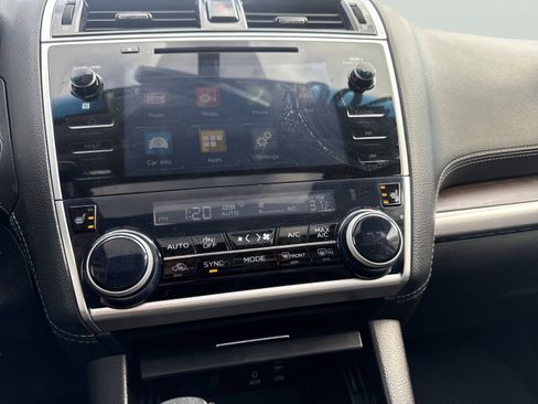 Used 2018 Subaru Outback 2.5i Limited image 20