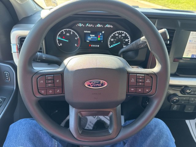 New 2026 Ford F250 XLT w/ FX4 Off-Road Package AWD/4WD image 14