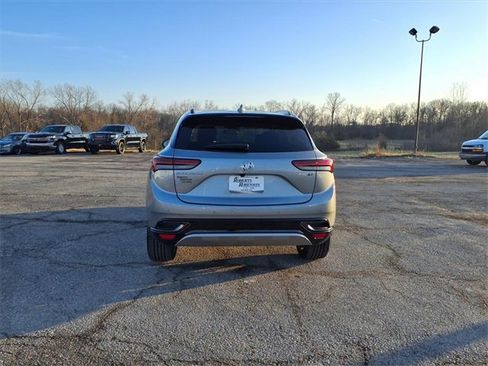 Used 2023 Buick Envision Essence w/ Sport Touring Package image 22