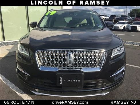 Used 2019 Lincoln MKC Reserve w/ MKC Climate Package image 10