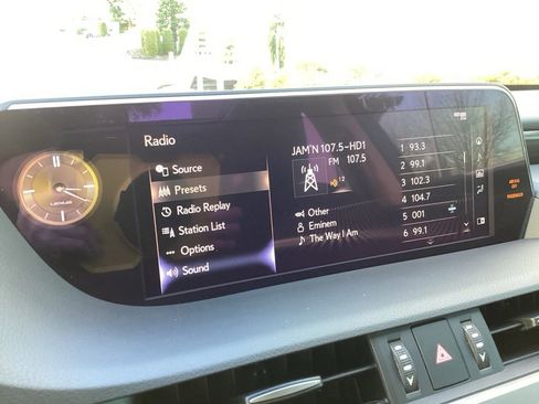 Used 2019 Lexus ES 350 Luxury image 12