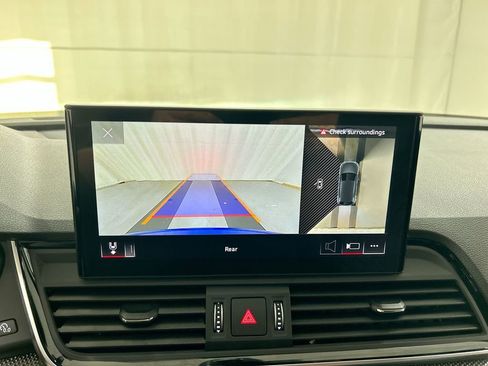 Used 2024 Audi SQ5 Premium Plus image 16