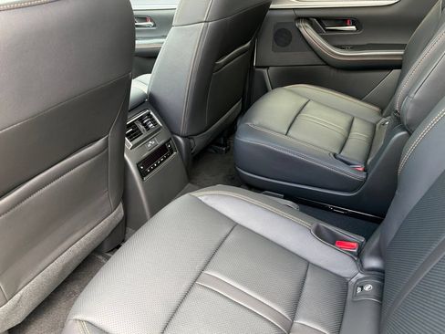 New 2026 MAZDA CX-90 Plug-In Hybrid w/Premium Sport AWD/4WD image 12