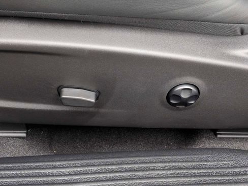 Used 2023 Dodge Challenger SRT Hellcat w/ Driver Convenience Group image 17