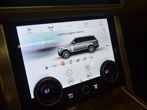 Used 2022 Land Rover Range Rover Westminster Edition image 31