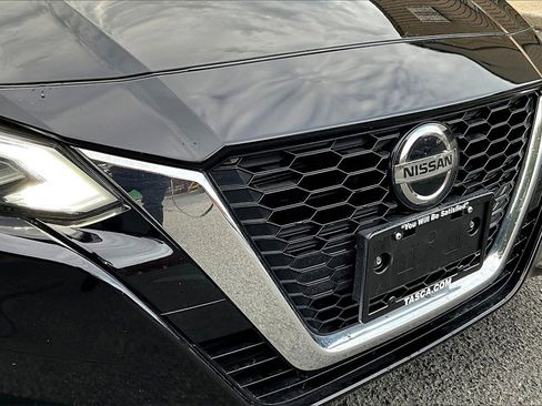 Used 2019 Nissan Altima 2.5 SV image 33