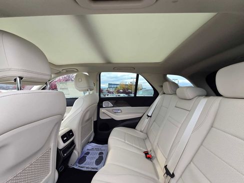 Used 2025 Mercedes-Benz GLE 450e 4MATIC image 21