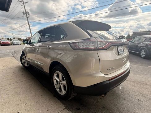 Used 2017 Ford Edge SE AWD/4WD image 7